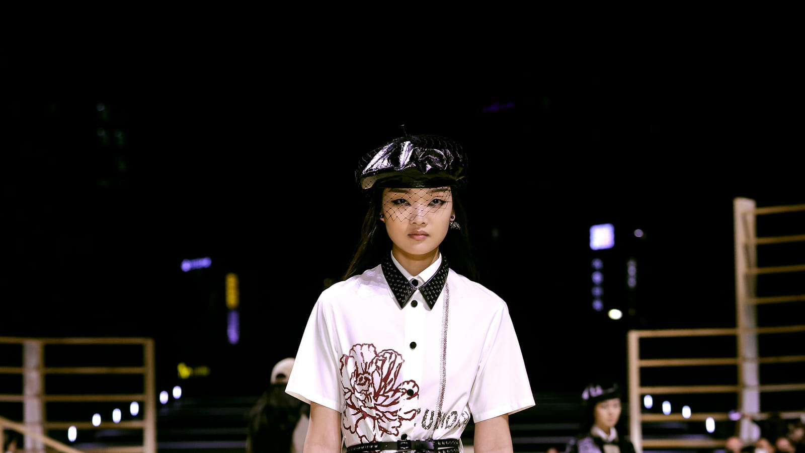Look 14