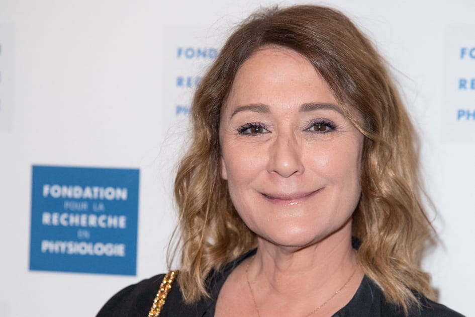 Le carr&eacute; boucl&eacute; de Daniela Lumbroso