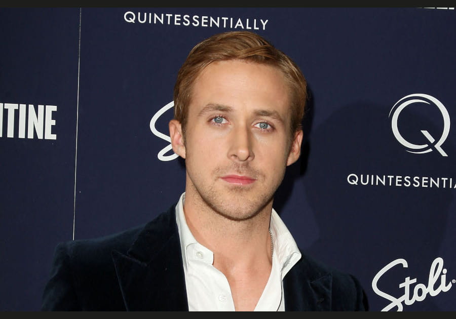 Les cheveux blonds fonc&eacute;s de Ryan Gosling