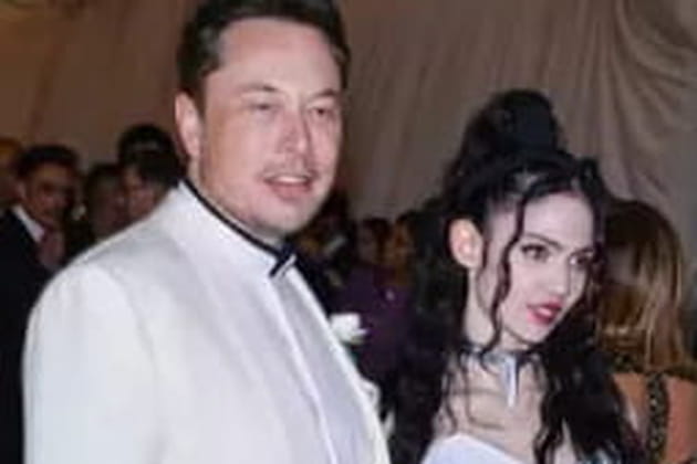 Elon Musk : r X Æ A-12, une formule mathématique