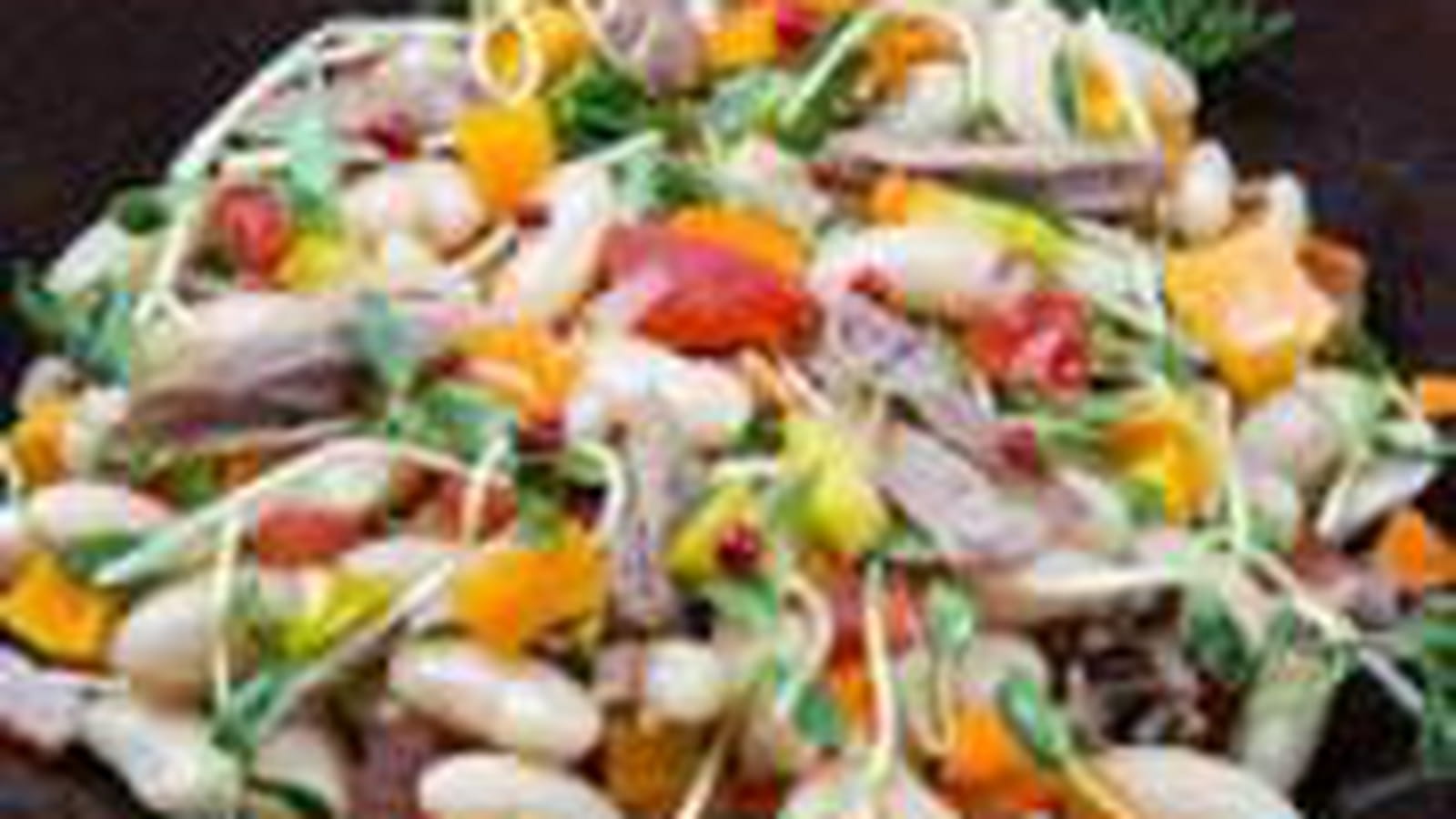 Salade de haricots blancs, canard et mangue