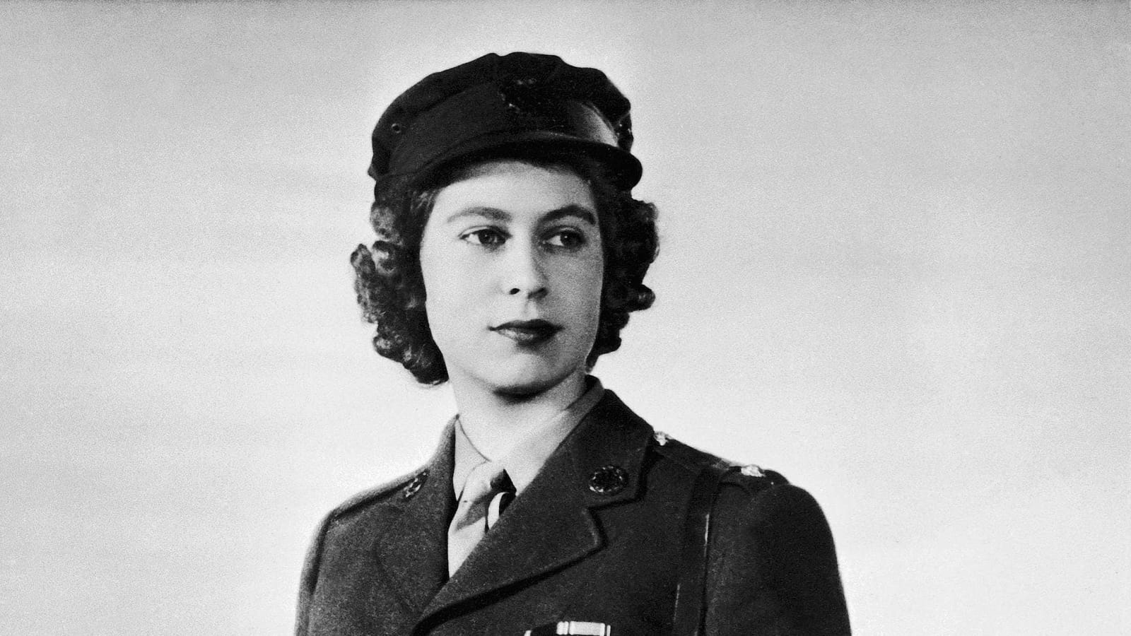 Elisabeth II en 1945
