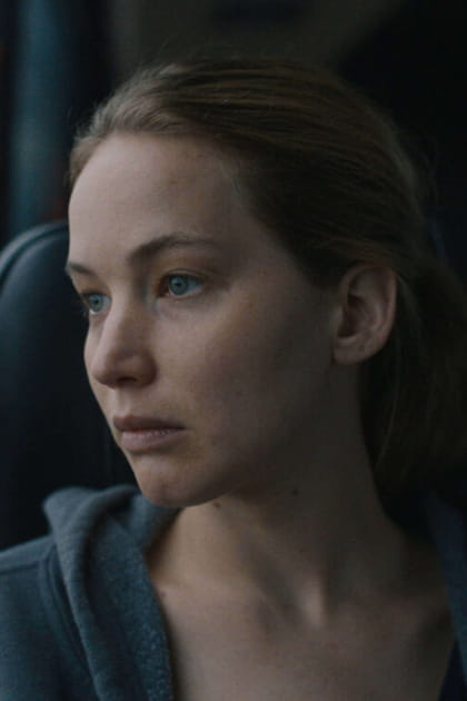 Jennifer Lawrence sans maquillage