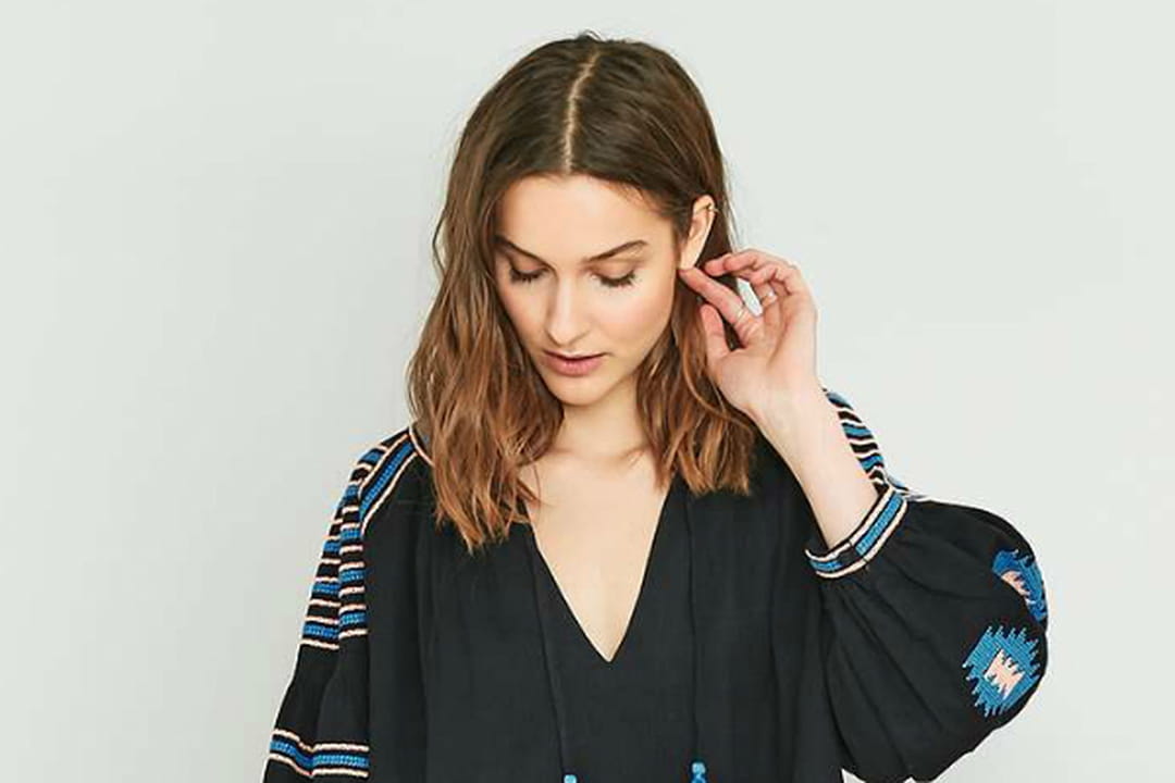 Robe en tissu à carreaux boutonnée à l'avant UO Urban Outfitters Canada