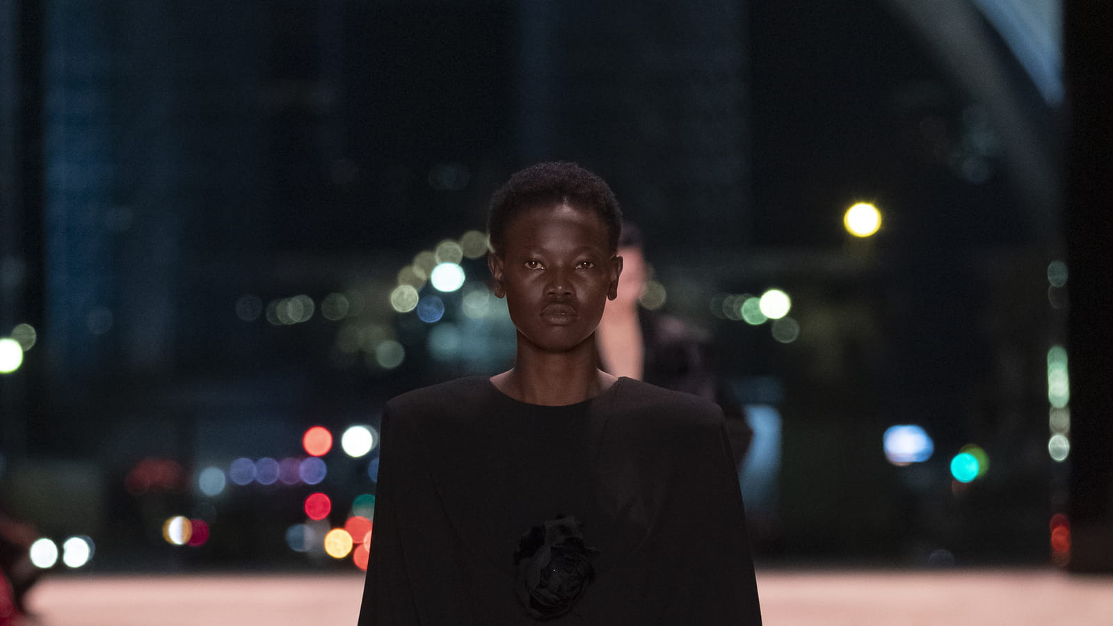 Look 18