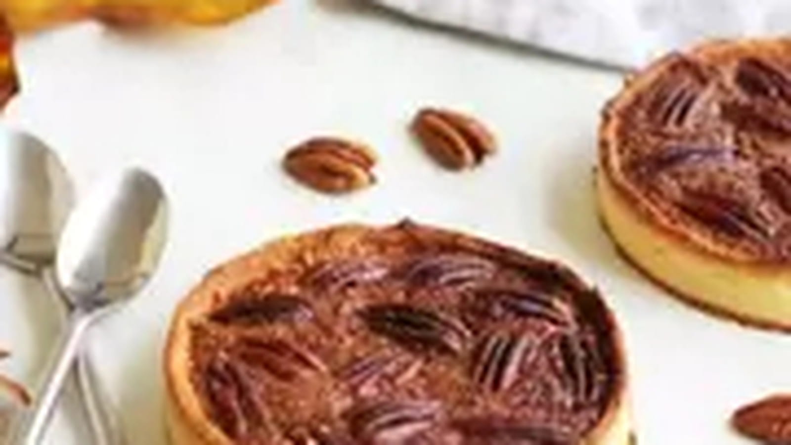 Tartes aux noix de pécan et sirop d'érable