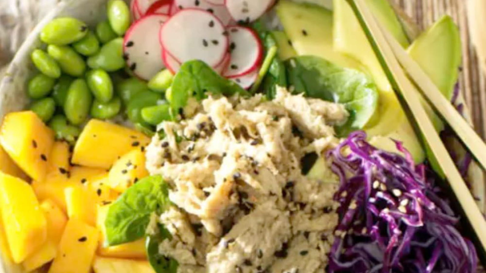 Vuna poke bowl vegan