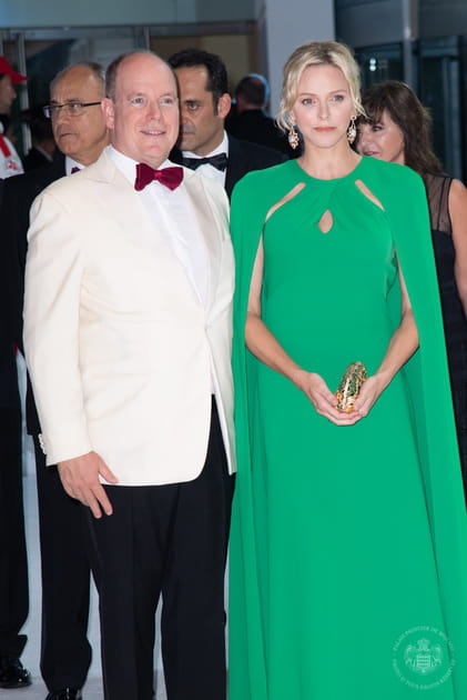 Le souverain mon&eacute;gasque combl&eacute; par la pr&eacute;sence de son &eacute;pouse