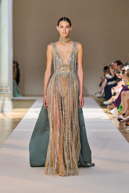 Look 23&nbsp;du d&eacute;fil&eacute; Elie Saab