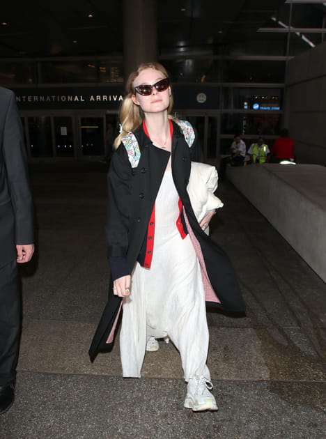 Elle Fanning version vol long courrier