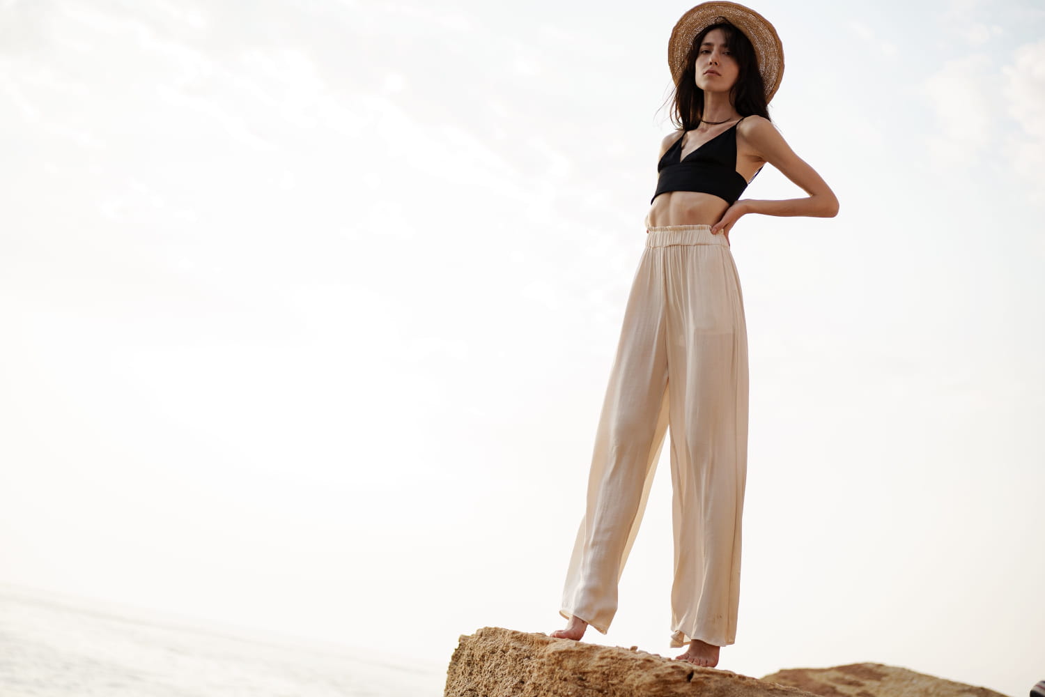 Linen pants are everywhere this summer, but here are the shoes that make them truly chic Linen pants are everywhere this summer, but here are the shoes that make them truly chic