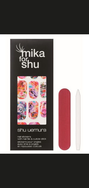 Les stickers ongles de Shu Uemura