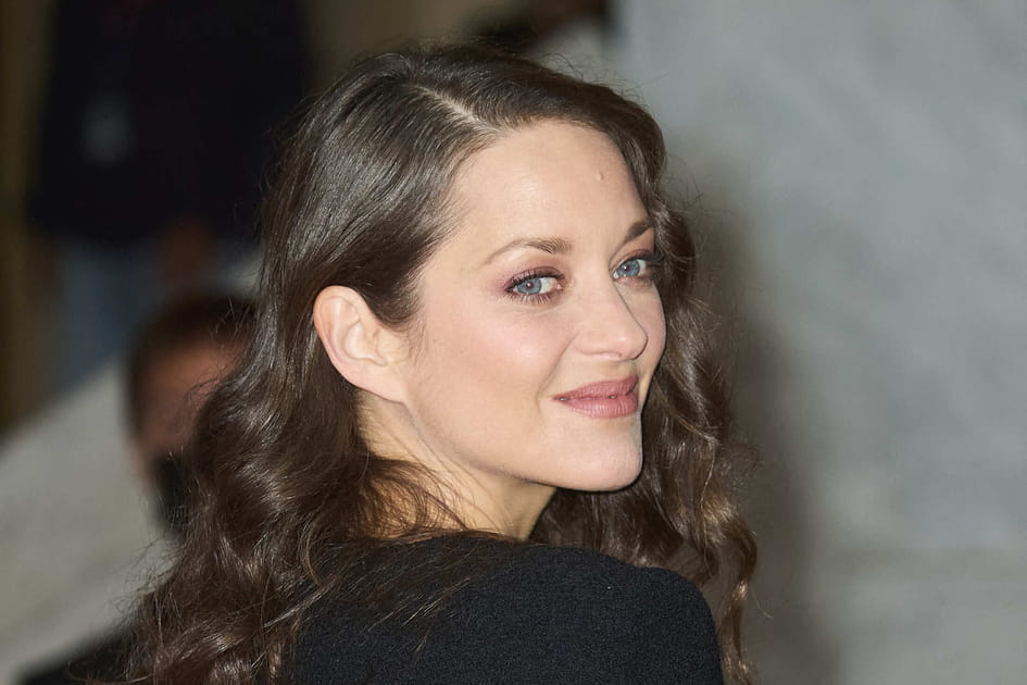 Les l&egrave;vres nudes de Marion Cotillard