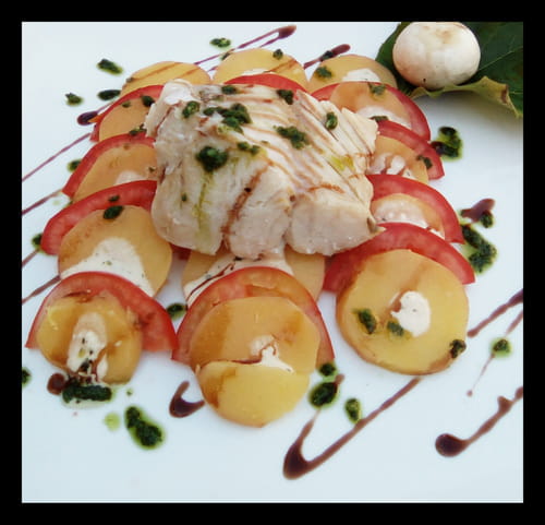 Cabillaud aux pommes de terre et tomates et pesto de coriandre