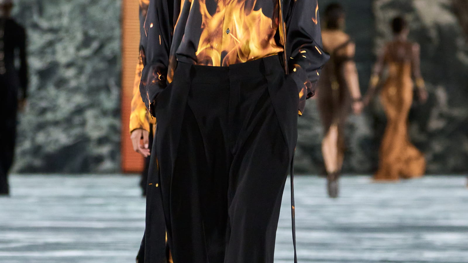 Look 94