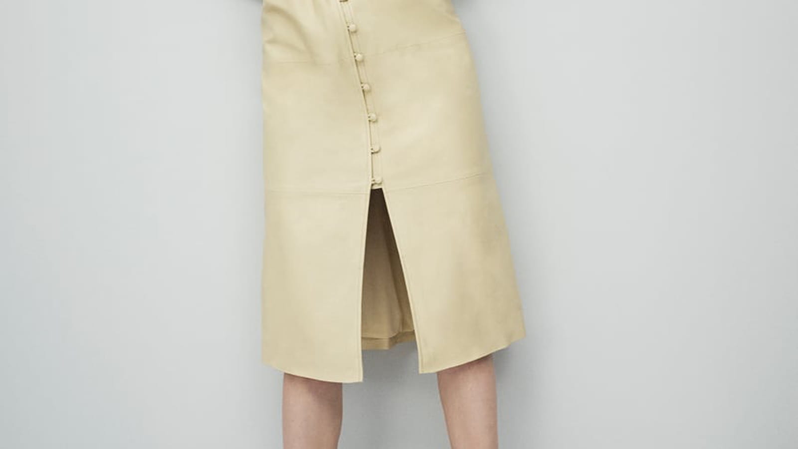 Robe en cuir