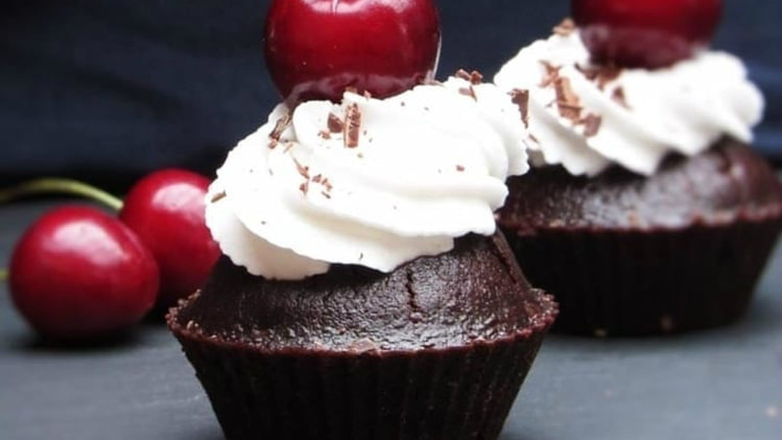 Cupcakes vegan façon forêt noire