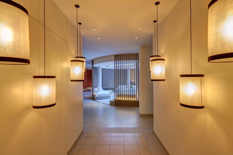 Le chemin vers les cabines de soin