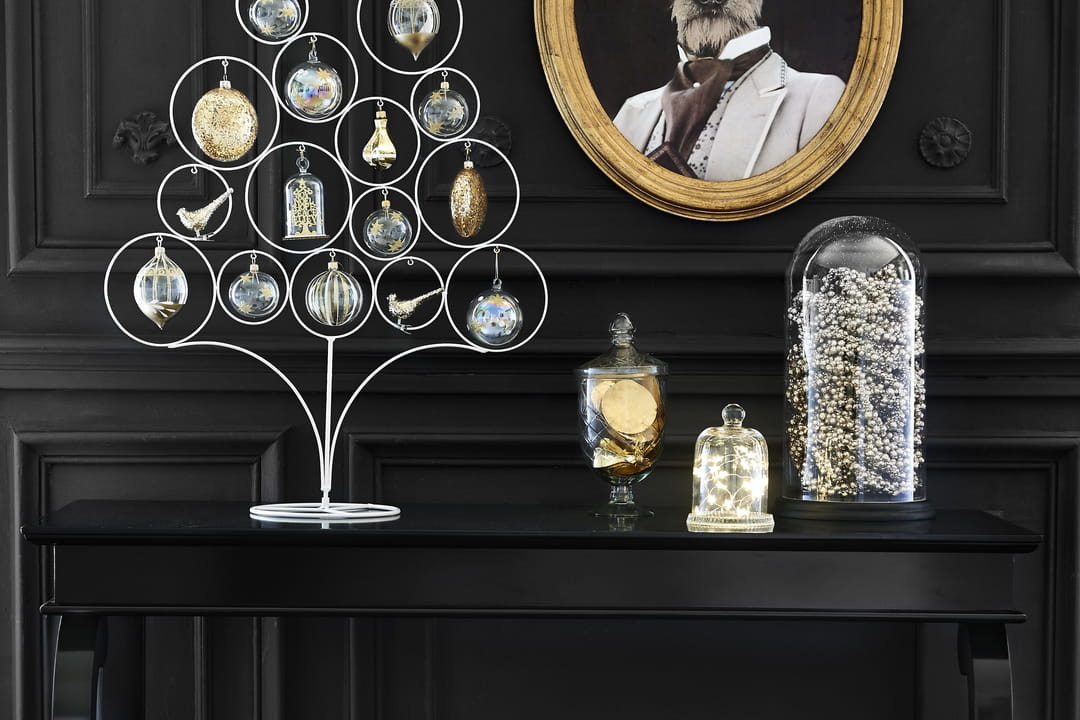 Sapin à poser "Blackstage" en métal chez Maisons du Monde