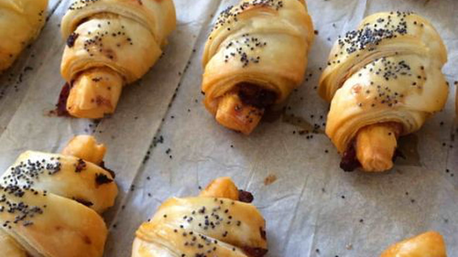 Mini croissants tomates et jambon de parme
