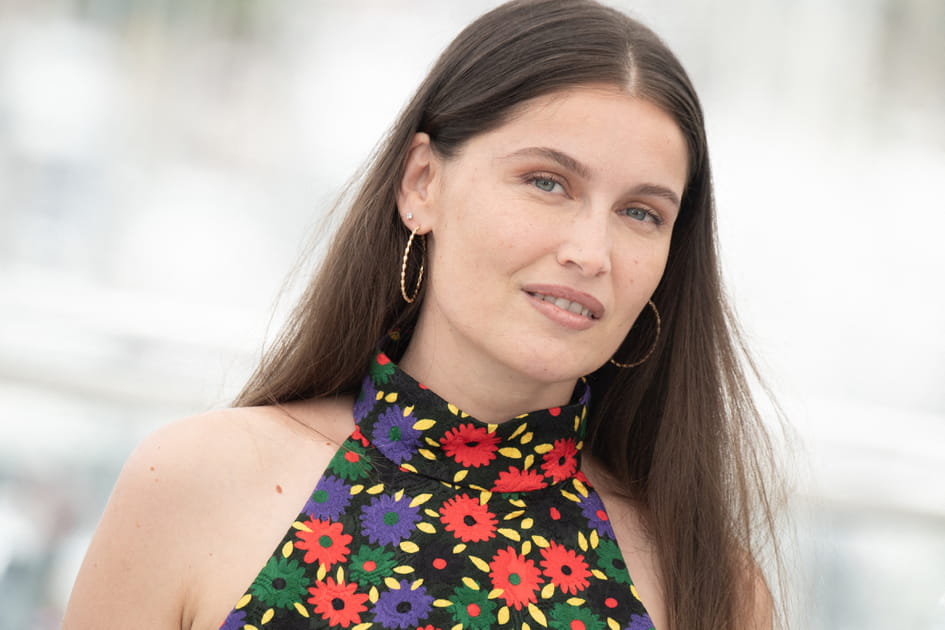 Laetitia Casta, magn&eacute;tique avec son ombre &agrave; paupi&egrave;res cuivr&eacute;