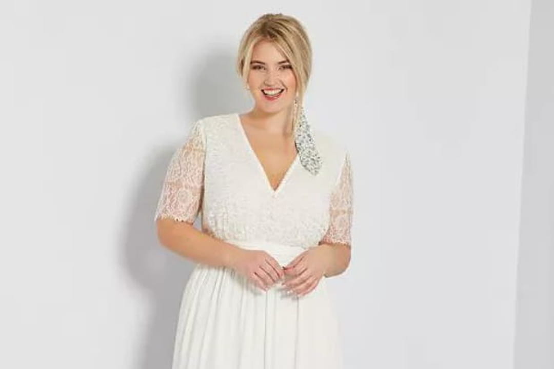 Robe de mariée grande taille et fluide