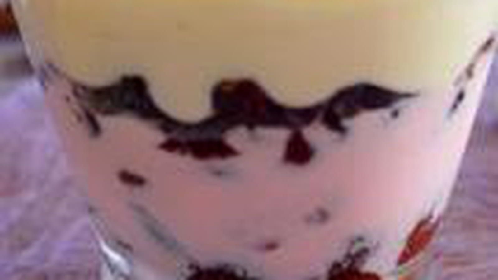 Tiramisu à la rose et au chocolat blanc