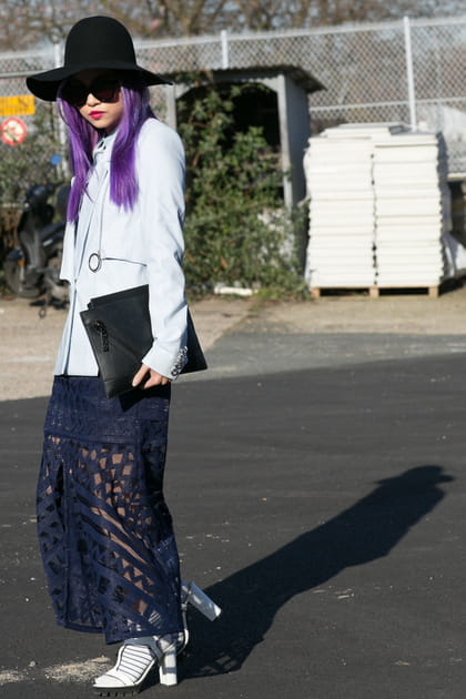 Street style &agrave; Paris : la jupe ajour&eacute;e