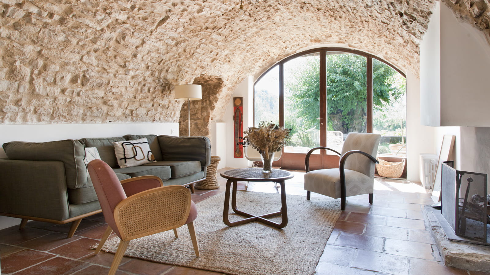 Salon sous la voûte 