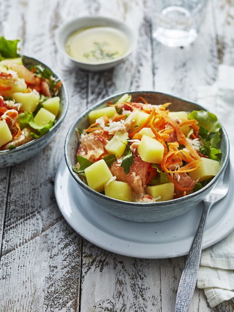 Salade de pommes de terre, crabe, pamplemousse et carottes