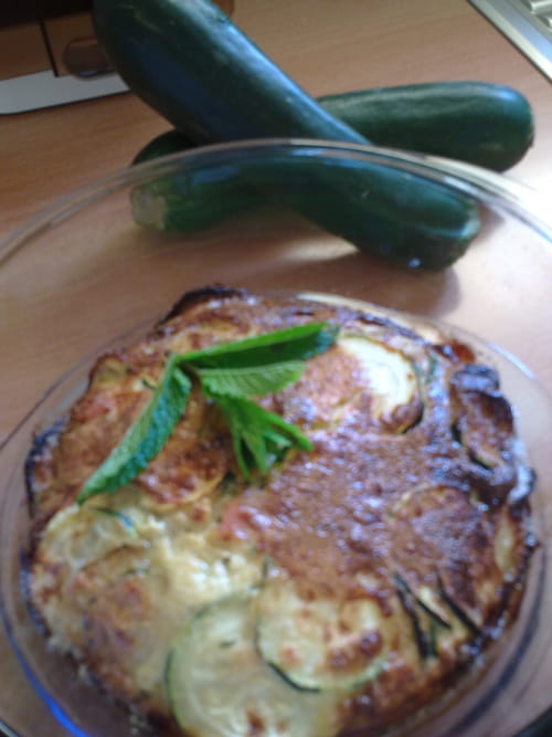 Gâteau de courgettes à la menthe