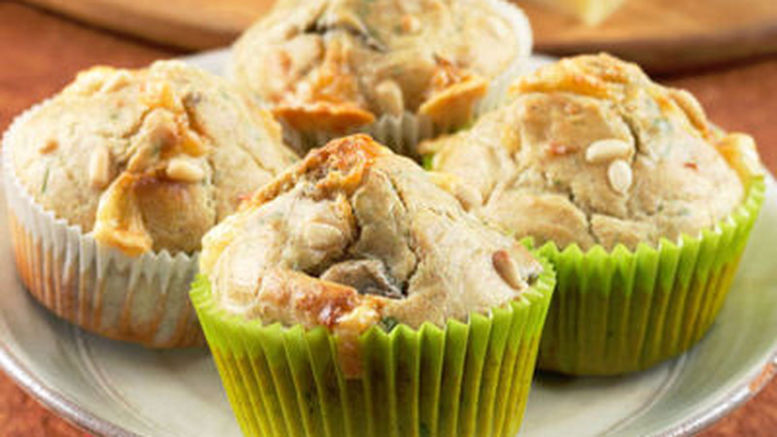Muffins noix, champignons et Emmental 