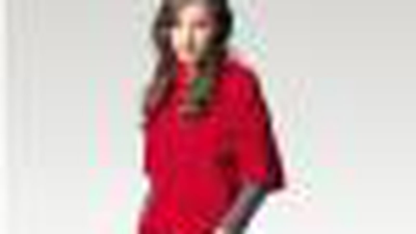 Pull torsadé rouge