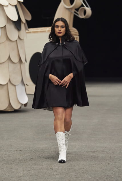 Look 29&nbsp;du d&eacute;fil&eacute; Chanel