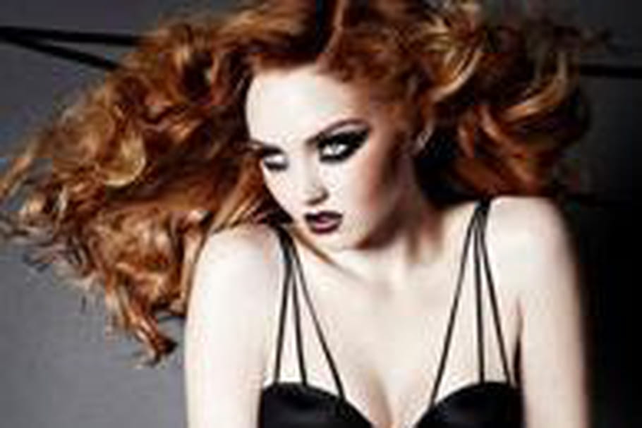 Lily Cole égérie du Triumph Inspiration Award 2011