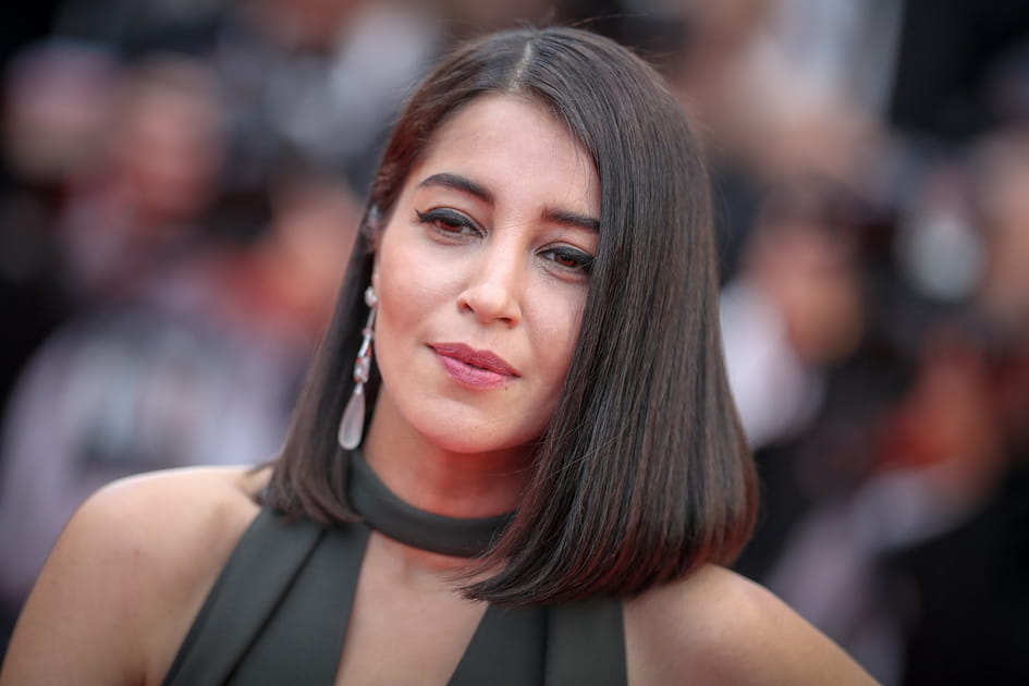 Le&iuml;la Bekhti, fantastique avec son side-hair subtil