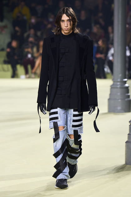 Look 18&nbsp;du d&eacute;fil&eacute; Balmain