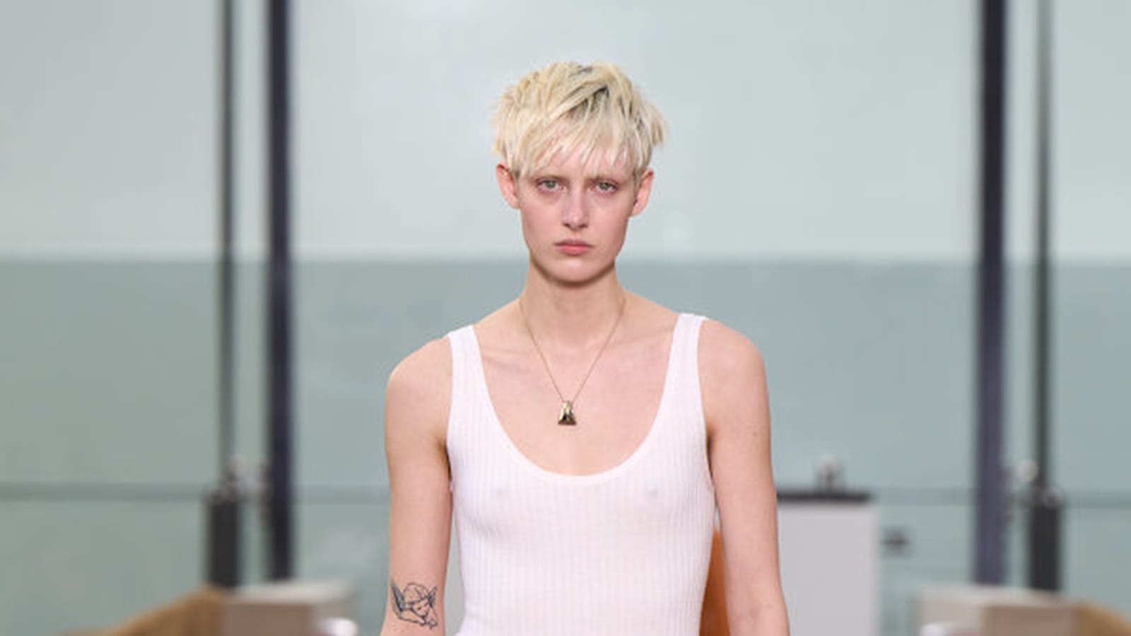 Look 17