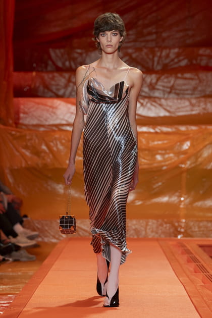 Look 42 du défilé Louis Vuitton printemps-été 2024