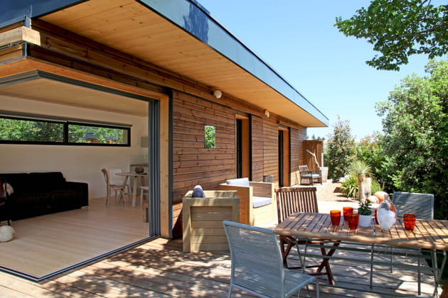 Une salle à manger tout en bois