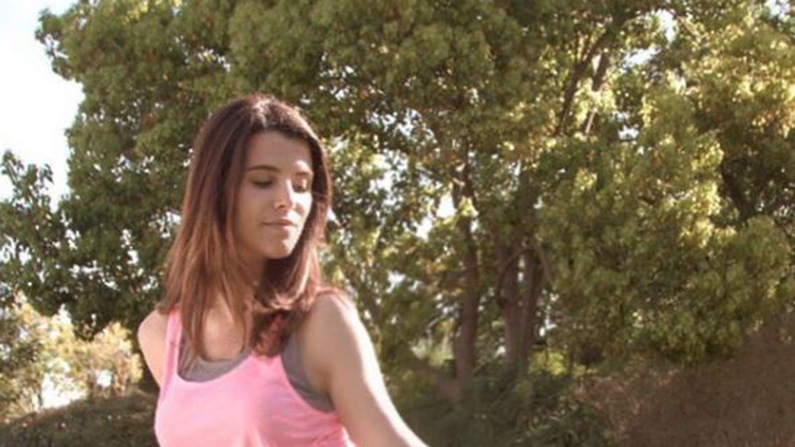 Karine Ferri et le yoga en plein air
