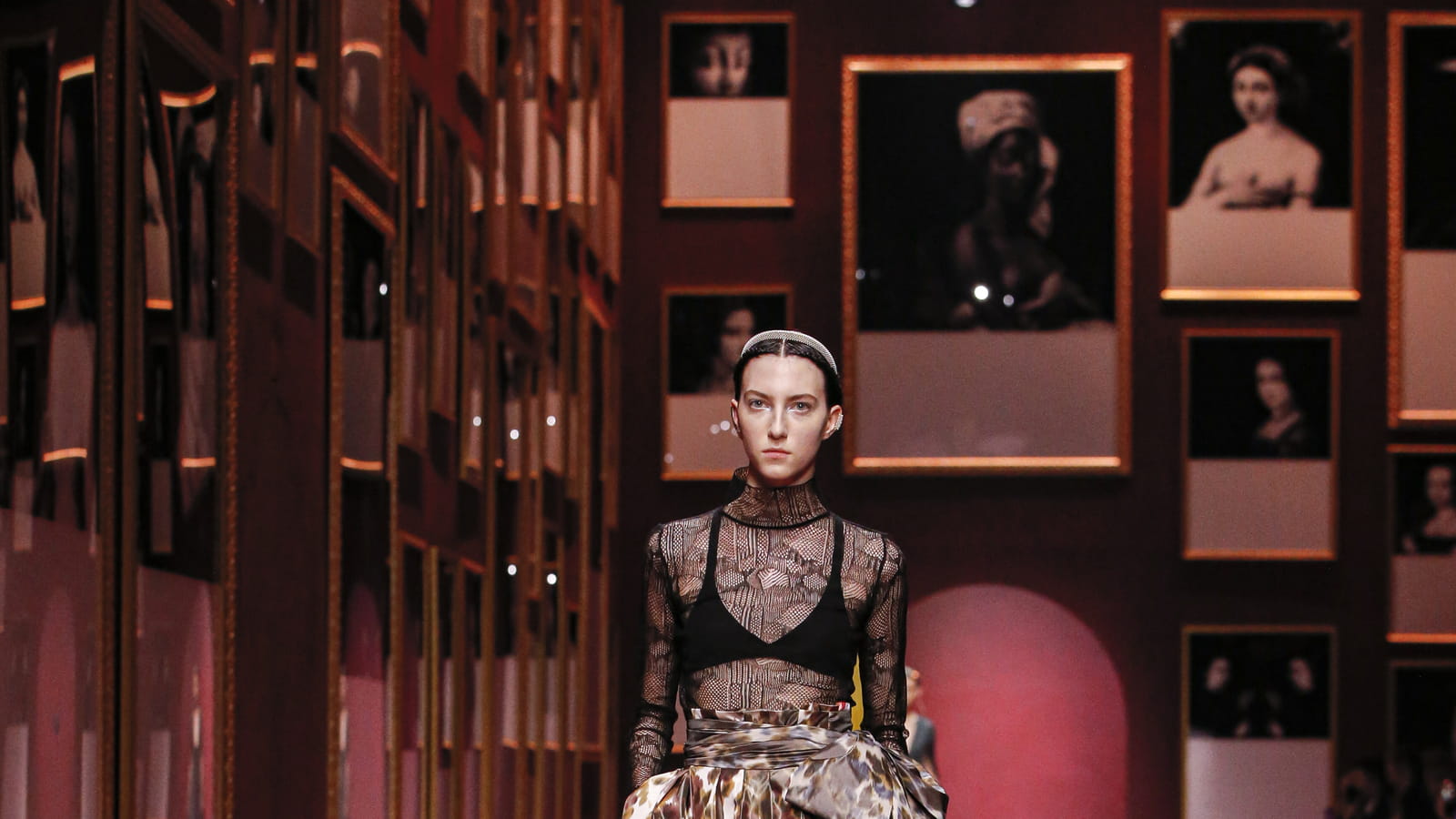 Look 75