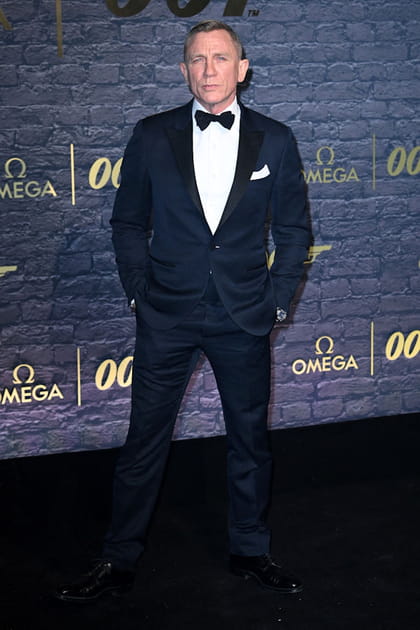 Daniel Craig en costume et n&oelig;ud&nbsp;papillon