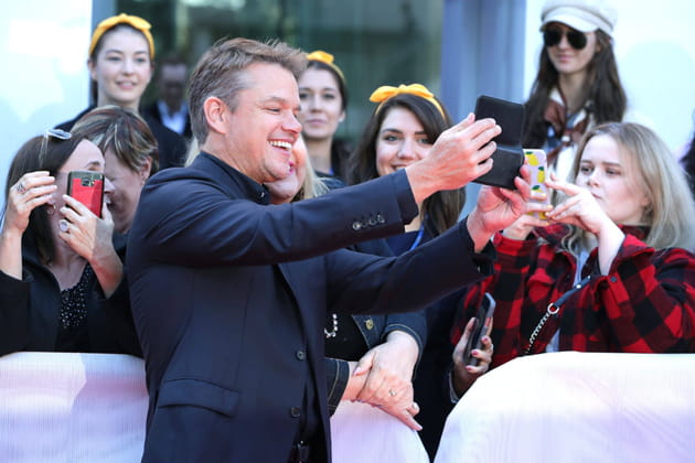 Matt Damon fait ses propres selfies