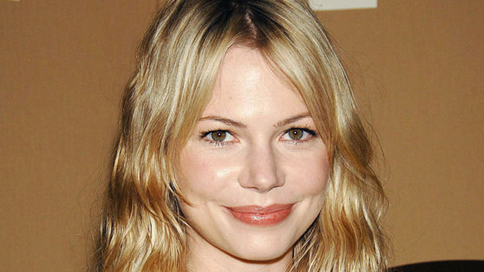 Michelle Williams, cheveux longs 