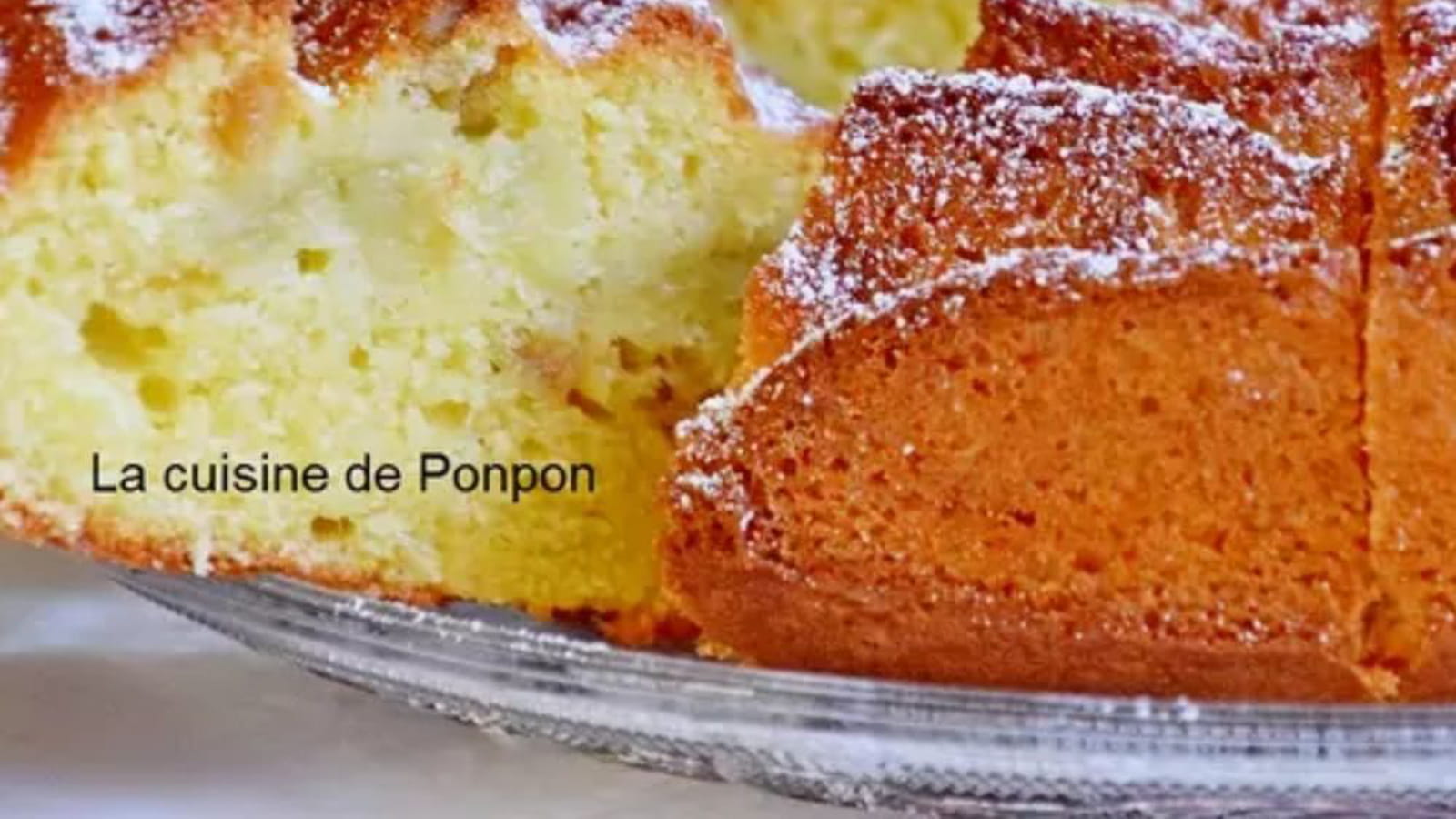 Gâteau yaourt au beurre de rhubarbe