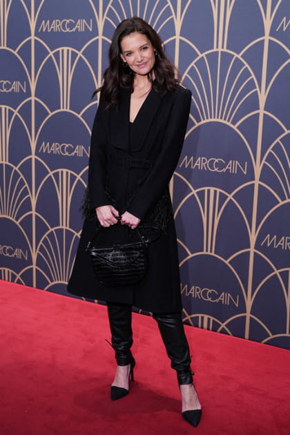 TOP : Katie Holmes en total look noir