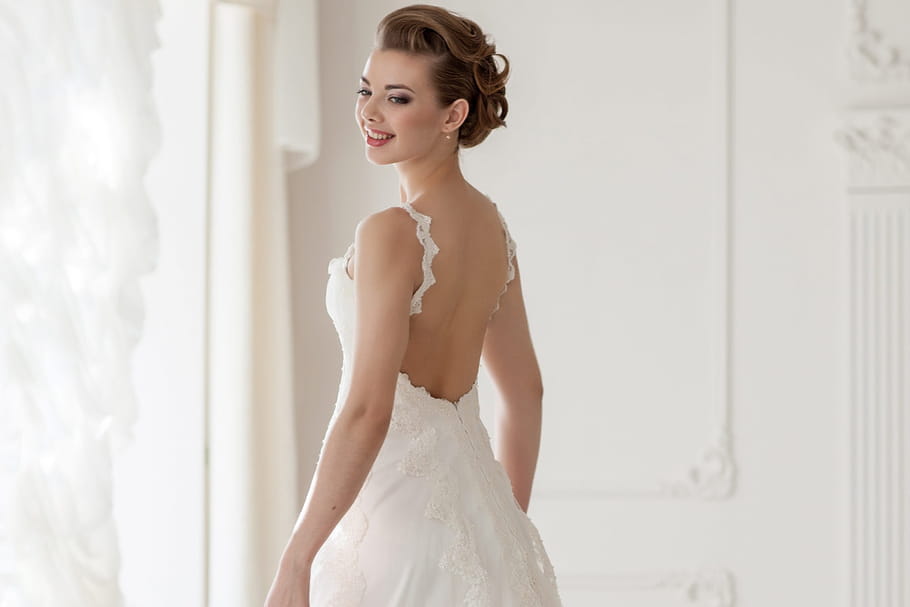 Comment créer sa propre robe de mariée en ligne ?