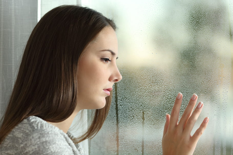 Dépression saisonnière : symptômes, comment lutter contre ?