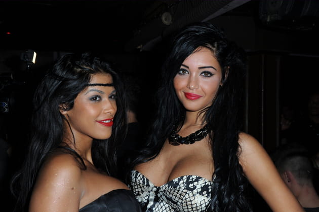 Ayem Nour et Nabilla Benattia : crêpage de chignon virtuel